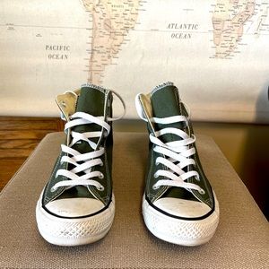 Converse Hi top forest green